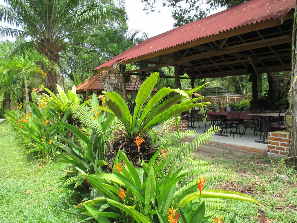 Happiness Resort Ban Klong Haeng Екстер'єр фото