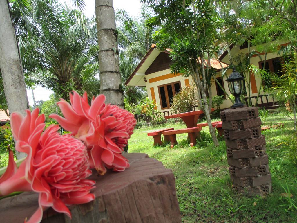 Happiness Resort Ban Klong Haeng Екстер'єр фото