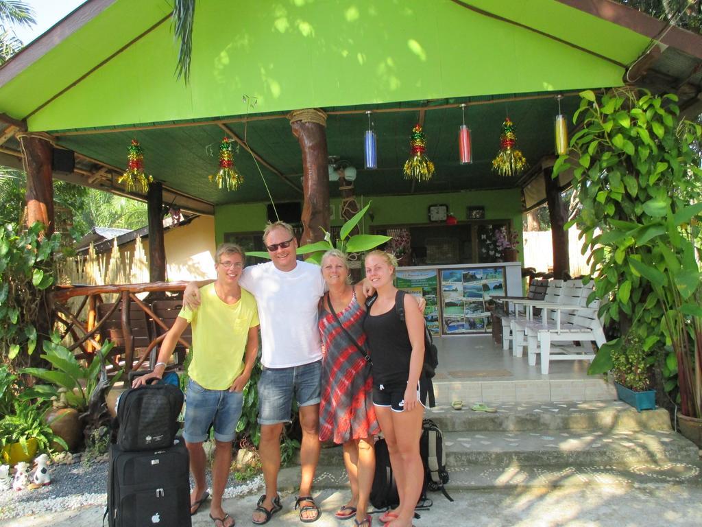 Happiness Resort Ban Klong Haeng Екстер'єр фото