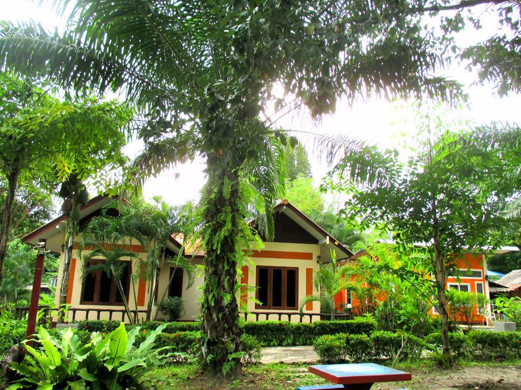 Happiness Resort Ban Klong Haeng Екстер'єр фото